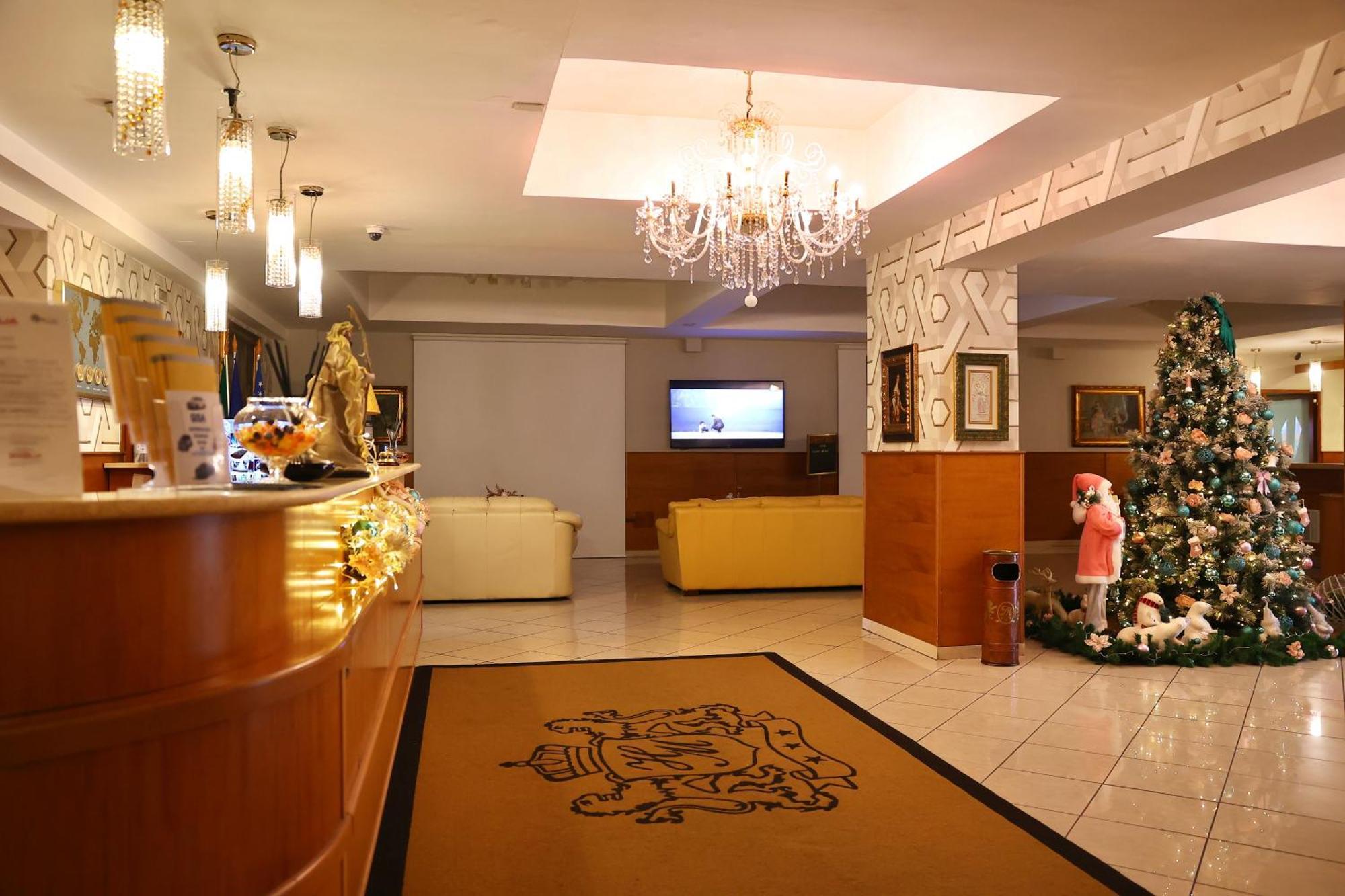 Hotel Max 아베르사 외부 사진