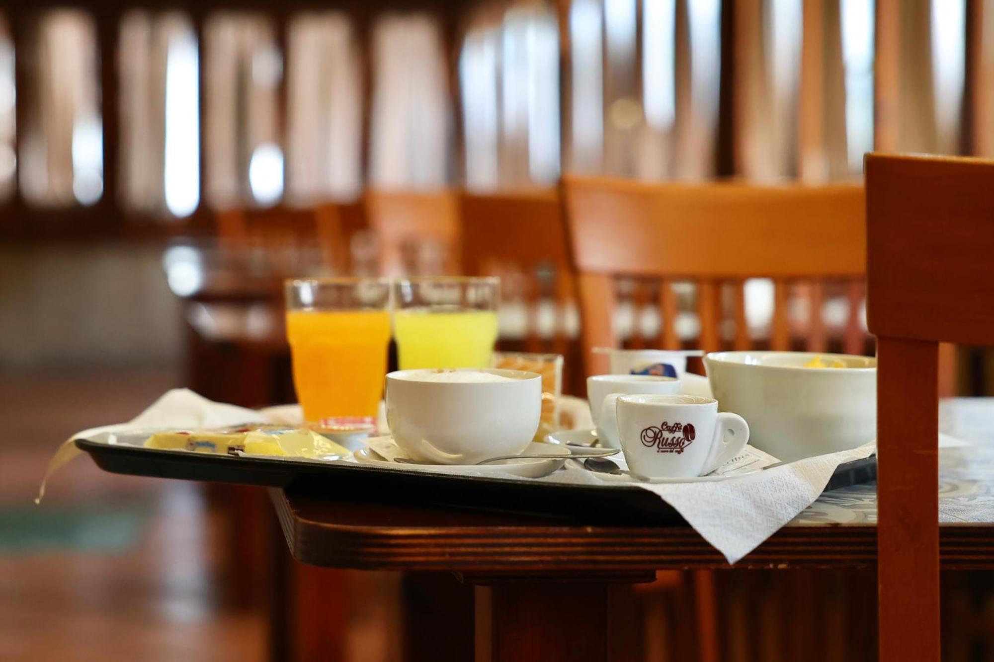 Hotel Max 아베르사 외부 사진