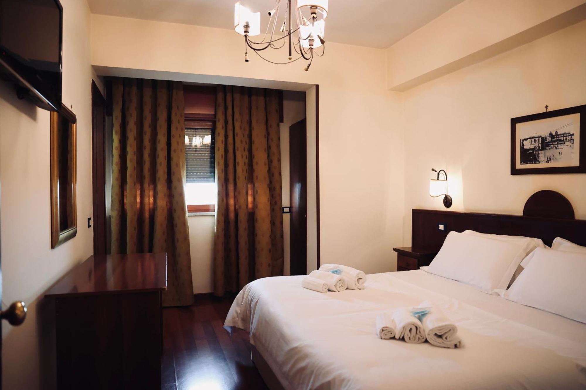 Hotel Max 아베르사 외부 사진